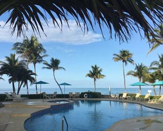 Minutes From 7 Mile Beach - West Bay - Piscine