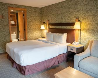 Fox Hotel and Suites - Banff - Schlafzimmer