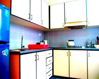 Bintan Service Apartment - Lagoi - Küche