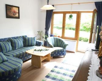 Ferienwohnungen Sunshine Stumm - Stumm - Salon