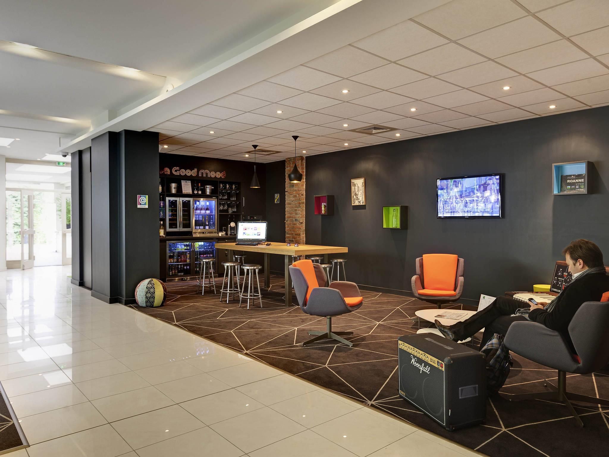ibis Styles Roanne Centre Gare - Roanne - Bar