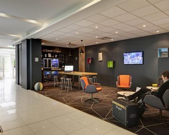 ibis Styles Roanne Centre Gare - Roanne - Bar