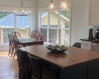 Old Hickory Lakefront property 25 minutes from Nashville - Gallatin - Essbereich
