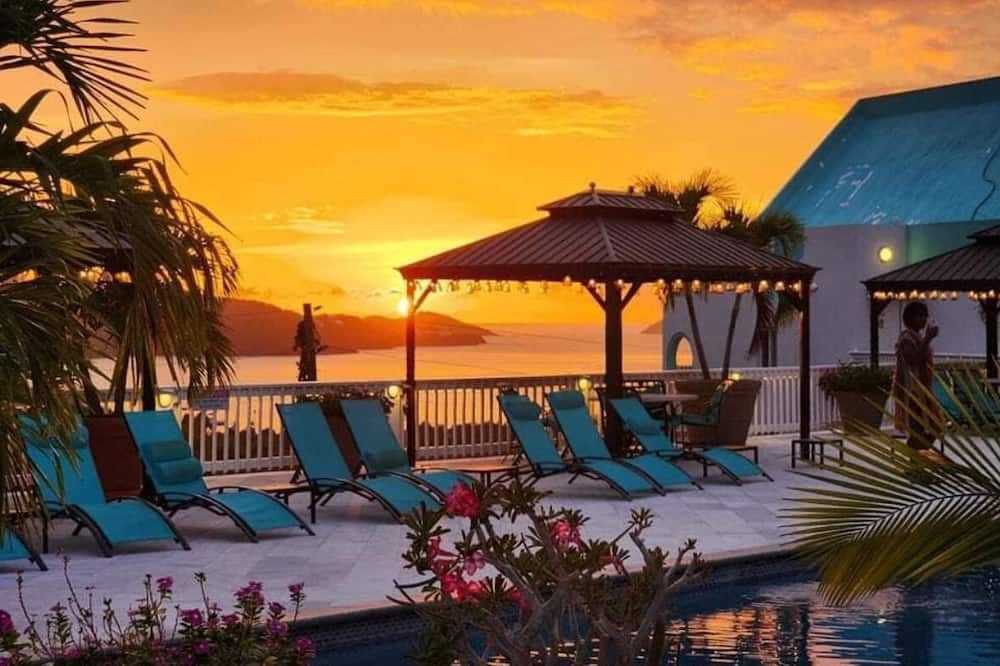 Flamboyan on the Bay Resort & Villas - Saint Thomas - Innenhof