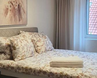 Babylone - Biel - Schlafzimmer