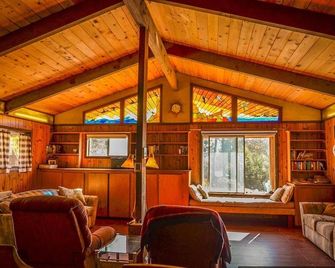 The Quail's Nest Retreat - Point Reyes Station - Habitación