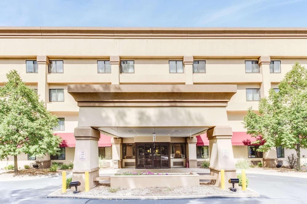 Kalamazoo Hotel - קאלאמאזו - בניין