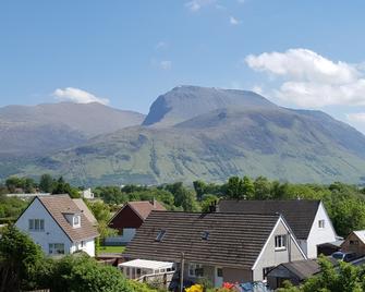 Mansefield House - Fort William - Outdoor view