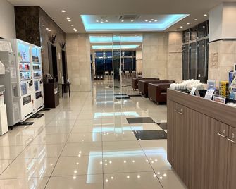 Toyoko Inn Niihama Ekimae - Niihama - Lobby