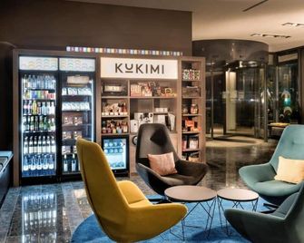 Sunday an der Kongresshalle Augsburg - Augsburg - Lounge