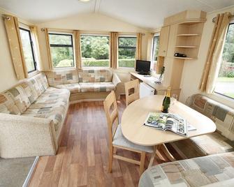 Oxwich Bay Hotel - Swansea - Living room