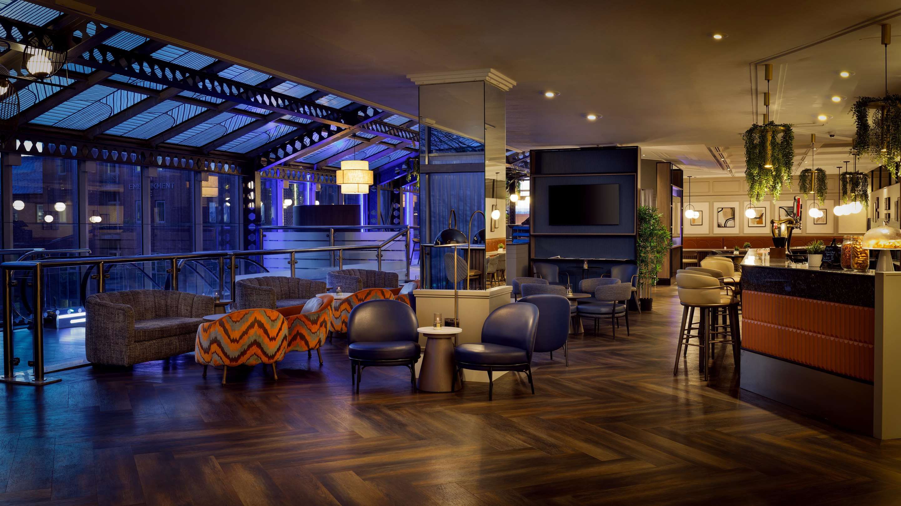 Hilton Leeds City - לידס - בר