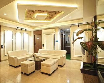 Hotel Kumar International - Madhupur - Lobby