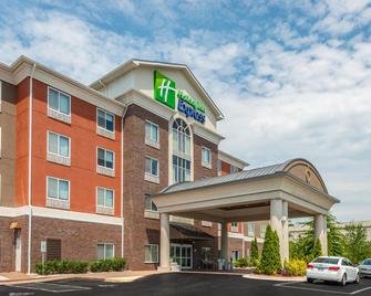 Holiday Inn Express & Suites Statesville - Statesville - Building