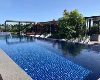 Magnum Serviced Apartments - Darwin - Pool