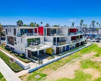 Ocean Park 10 - San Diego - Rakennus