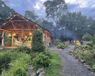 Casa Girasol Hospedaje y Tours - Boaco