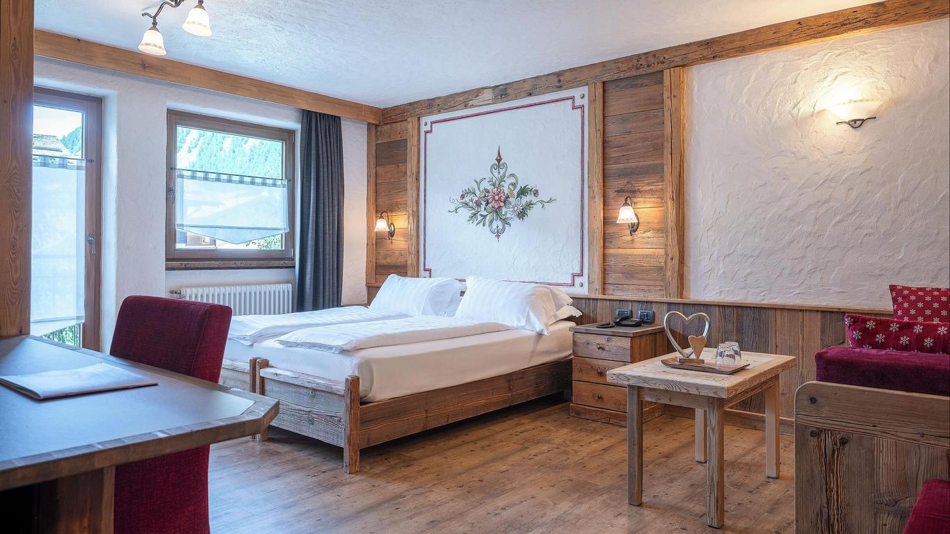 Hotel Crosal