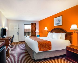 Howard Johnson by Wyndham Panama City - Panama City - Bedroom