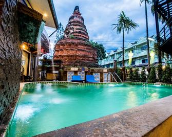 Chedi Home - Chiang Mai - Pileta