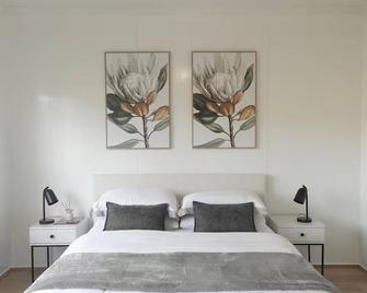 Fully renovated peaceful home. - Traralgon - Ložnice