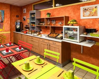 Citotel Furania - Saint-Étienne - Buffet