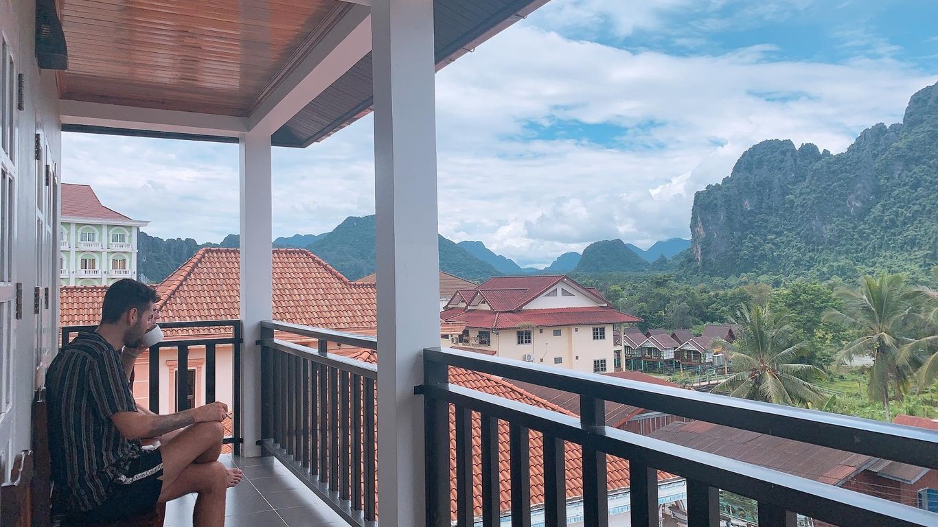 자스민 방비엥 호텔