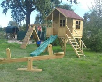 Holiday house Smólnik for 1 - 12 persons with 3 bedrooms - Holiday house - Влоцлавек