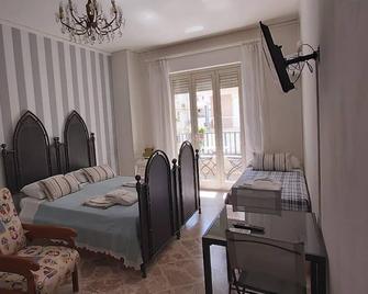 Tilde B&B - Cefalú - Habitación