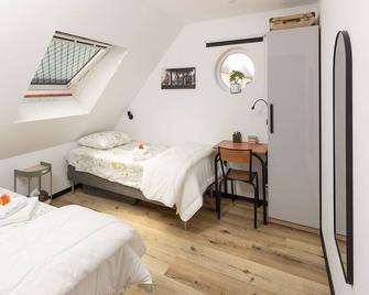New, quiet apartment close to Basel - Saint-Louis - Bedroom