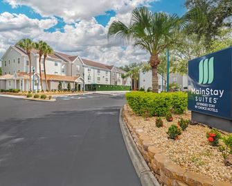 MainStay Suites Tampa Moffitt-Usf - Temple Terrace - Budova