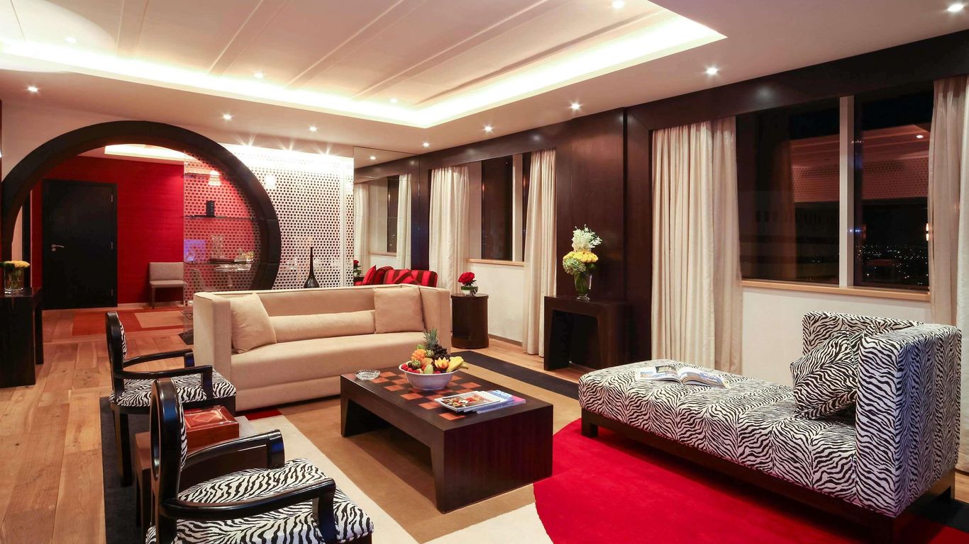 فندق نوفوتيل العنود