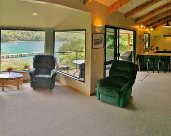 Bethen's Retreat - The perfect place in Penzance - Te Rawa - Sala de estar