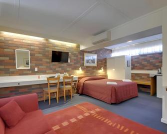 Cedar Lodge Motel - Morwell - Schlafzimmer