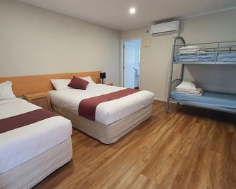 أوشن إن موتل - أوكلاند - غرفة نوم