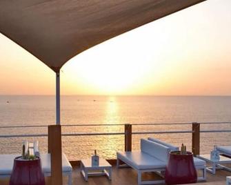 Fla' Suite Deluxe - Terrasini - Balcone