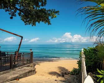 Thalassa Seychelles Hotel Apartments - Beau Vallon - Playa