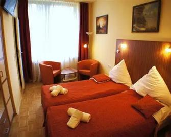 City - Mannheim - Bedroom