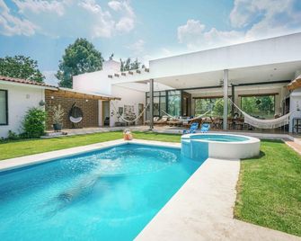 House in the Mountains Luxury Comfort - Malinalco - Alberca