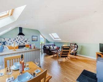 1 bedroom accommodation in Cynghordy, near Llandovery - Llandovery - Essbereich