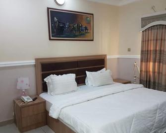 De George's Grand Resort - Abuja - Habitación