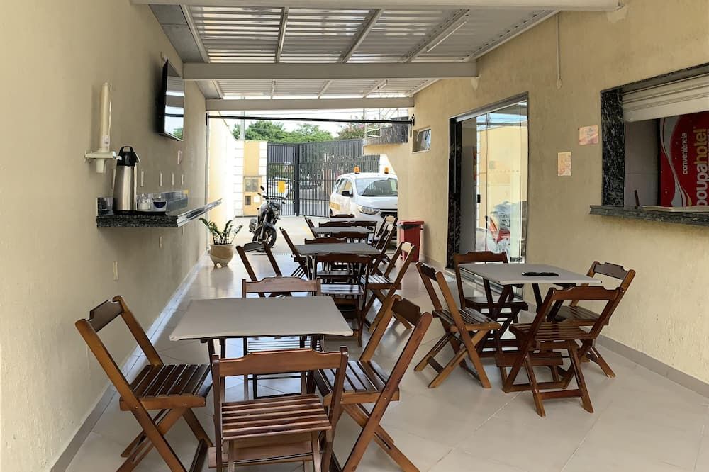 Poupahotel Unidade Bairro - Taubate - Restaurant