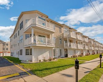 Beach Block - steps away from Beach and Boardwalk - Wildwood - Rakennus