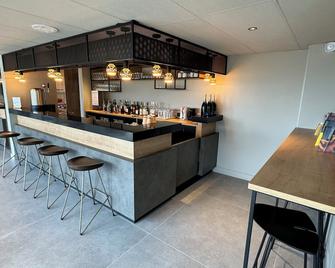 ibis Orleans La Chapelle Saint Mesmin - La Chapelle-Saint-Mesmin - Bar