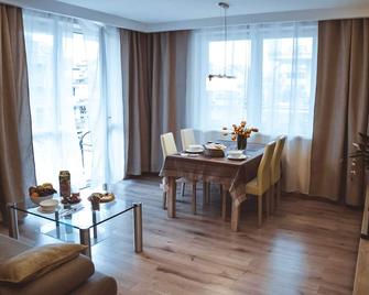 Stawowa Premium Apartment - 69 m2 with sauna and private garage - Kraków - Jadalnia