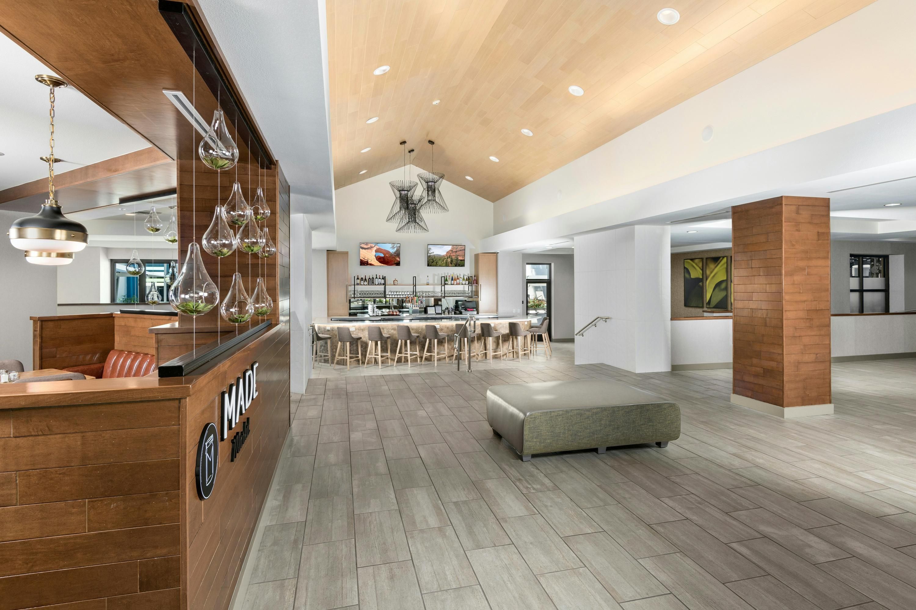 DoubleTree by Hilton Phoenix Chandler - Чандлер - Ресторан