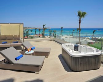 Nelia Beach Hotel & Spa - Ayia Napa