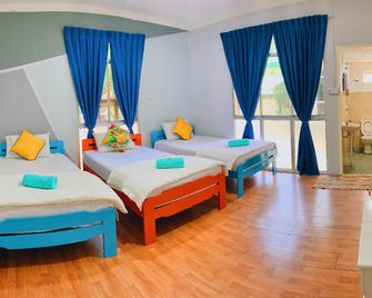 Usukan Cove Lodge - Kota Belud - Bedroom