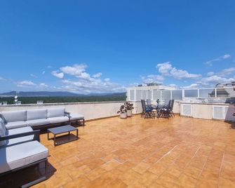 Sunshine Apartment - Modern Ap Near the Beach - Viana do Castelo - Balcony