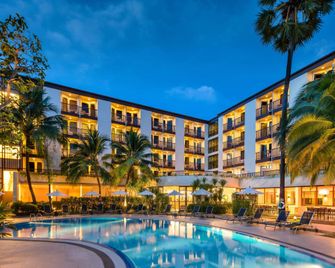 Ibis Phuket Patong (Sha Plus+) - Patong - Pool